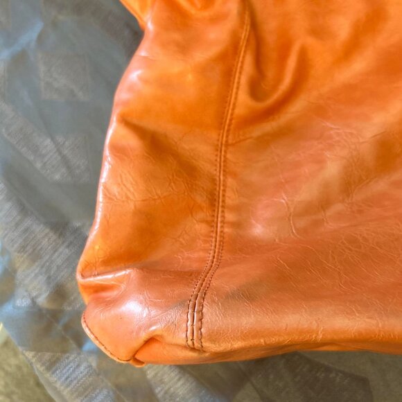 Maurices Creamy Orange Shoulder Bag with Silver Hardware & Size 20" X 12" X 4" - Picture 7 of 11